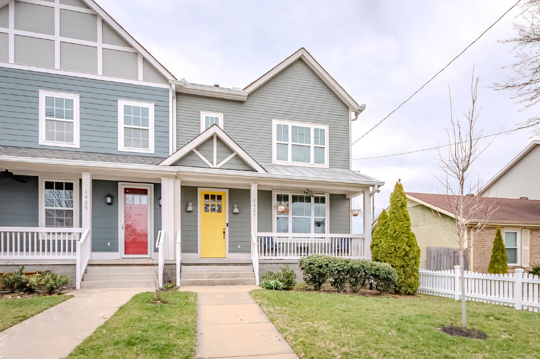 1423 14th Ave S in Nashville, TN - Building Photo