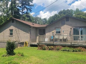 5808 Newman Davis Rd in Greensboro, NC - Building Photo - Building Photo