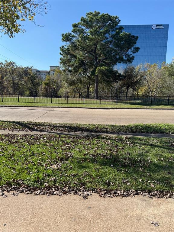 770 Memorial Mews St in Houston, TX - Building Photo - Building Photo