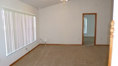 2206 Deata Ct in St. Cloud, FL - Building Photo - Building Photo