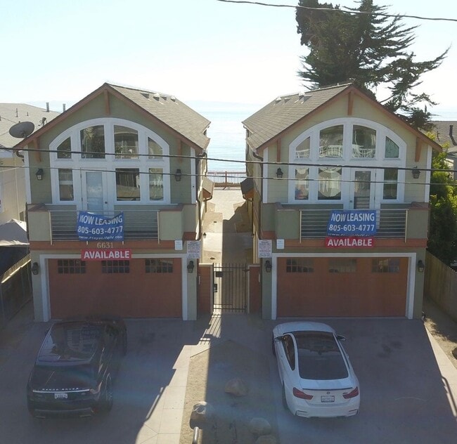 6633 Del Playa Dr
