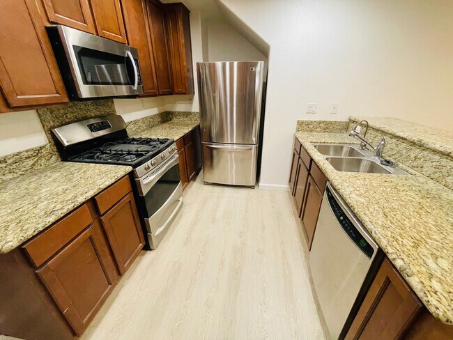 2230 Beech Cir in San Jose, CA - Building Photo - Building Photo