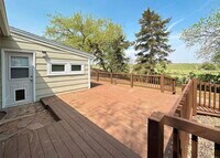 14995 E Columbia Dr photo'