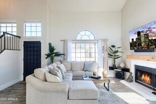 3207 E Wescott Dr in Phoenix, AZ - Building Photo