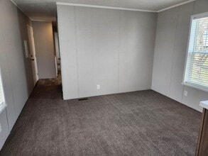 2403 Birch St in Liberty, MO - Building Photo - Building Photo