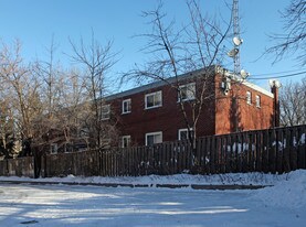 219 Cordova Rd in Oshawa, ON - Building Photo