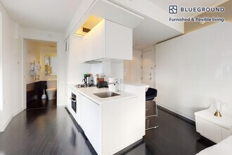 123 Washington St, Unit SI FL28-ID1363 in New York, NY - Building Photo - Building Photo