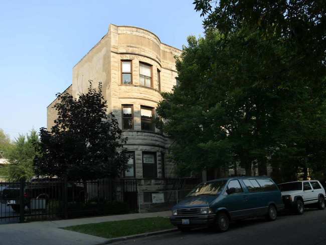 4036 N Kenmore Ave in Chicago, IL - Building Photo - Building Photo