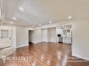 88 Dumbarton St in Guelph, ON - Building Photo - Building Photo