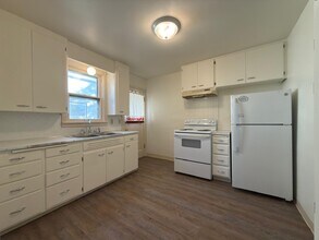 320 E Indiana Ave in Spokane, WA - Building Photo - Building Photo