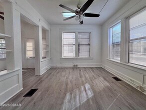 436 N Grandview Ave in Daytona Beach, FL - Building Photo - Building Photo