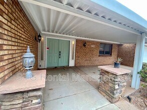 1697 Stucki Dr in Santa Clara, UT - Building Photo - Building Photo