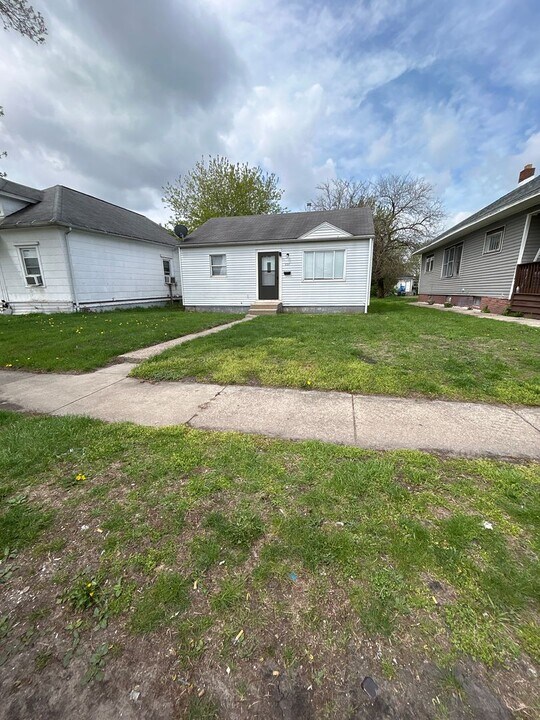 237 S Kaley St in South Bend, IN - Building Photo