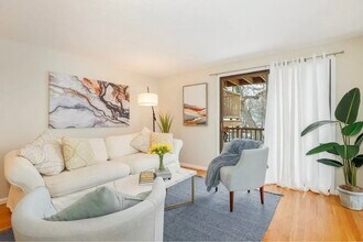 25 Rockland St in Boston, MA - Building Photo - Building Photo