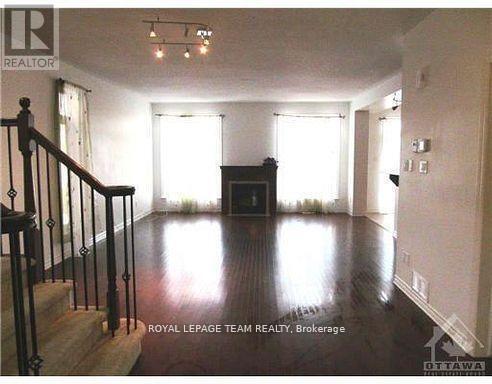 224 Flodden Way in Ottawa, ON - Building Photo - Building Photo