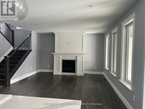 19 Belleview Dr in Kingsville, ON - Building Photo - Building Photo