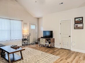 25 Happy Ave in Greenville, SC - Building Photo - Building Photo