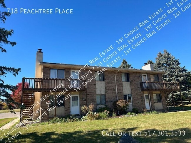 property at 718 Peachtree Pl