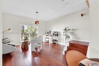 738 NE 90th St in Miami, FL - Building Photo - Building Photo