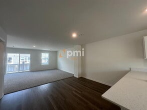 8754 Clover Ln in Saint John, IN - Building Photo - Building Photo