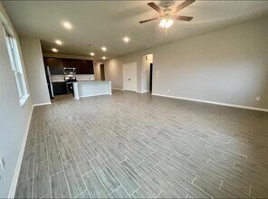 14536 Jelly Pnes Dr in Conroe, TX - Building Photo - Building Photo