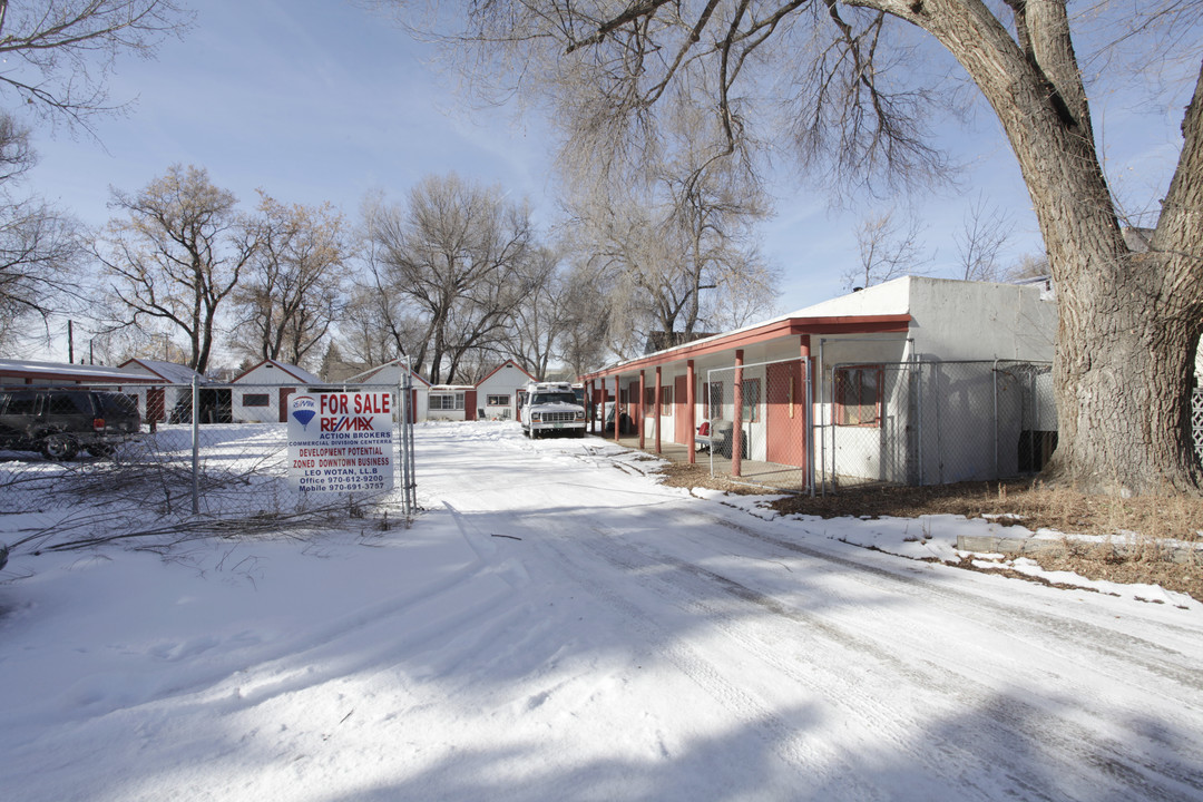 117 S Lincoln Ave in Loveland, CO - Building Photo