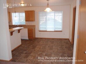 11823 4th Ave W in Everett, WA - Building Photo - Building Photo