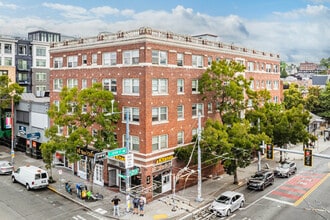 Capitol Building Apartments in Seattle, WA - Foto de edificio - Primary Photo