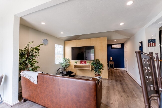 property at 2010 Caplin St