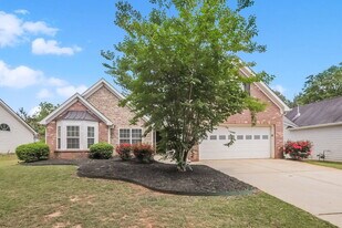 420 Eglington Tr in Locust Grove, GA - Building Photo