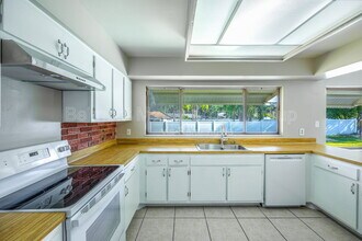 605 Antilla Ave in Altamonte Springs, FL - Building Photo - Building Photo