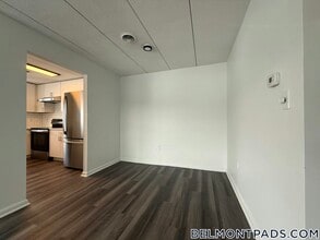 55 Hill Rd, Unit 401 in Belmont, MA - Building Photo - Building Photo