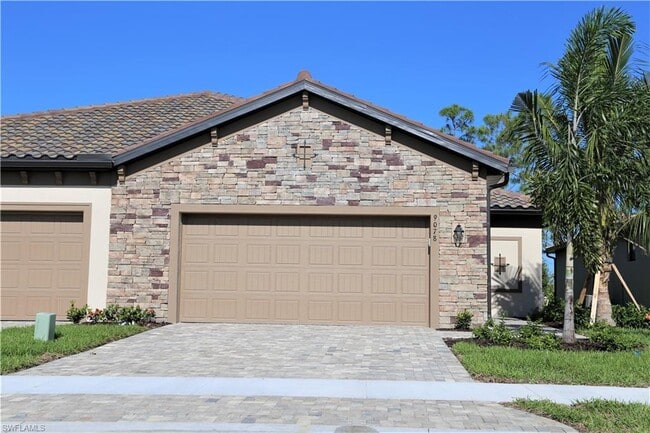 property at 9078 Woodhurst Dr