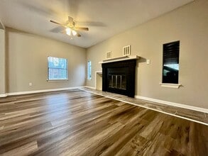 1003 Watson Pl in Benton, AR - Building Photo - Building Photo