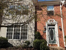 10569 Forest Hill Dr in Wexford, PA - Building Photo