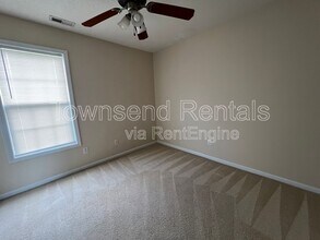 4417 Harborgate Rd in Hope Mills, NC - Building Photo - Building Photo