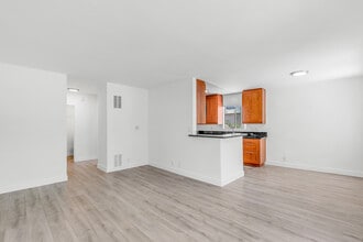 1812 Westholme Ave in Los Angeles, CA - Building Photo - Building Photo