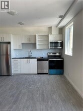 104 Garment St in Kitchener, ON - Building Photo - Building Photo