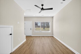 201 E 17th St in North Little Rock, AR - Building Photo - Building Photo