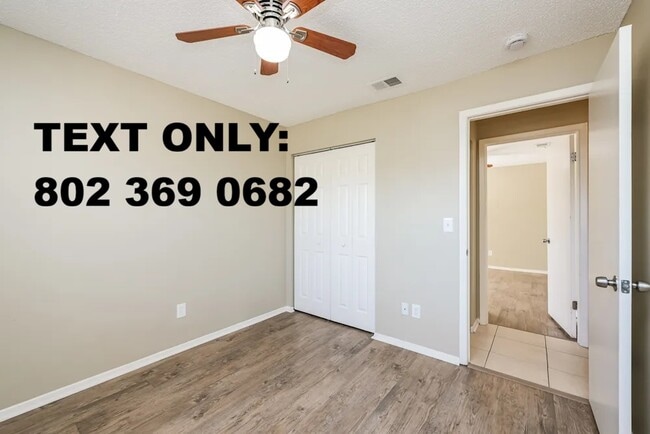 1302 Coolridge Dr in Brandon, FL - Building Photo - Building Photo