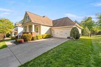 11316 Warfield Ave in Huntersville, NC - Building Photo - Building Photo