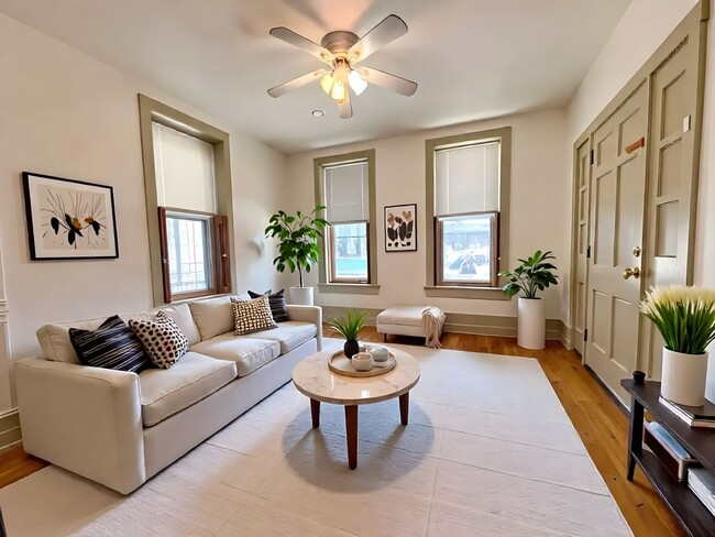 property at 216 S Market St
