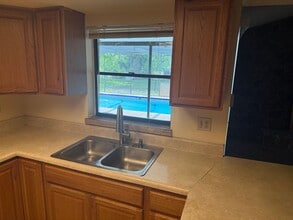 7446 Glasgow Rd in Weeki Wachee, FL - Building Photo - Building Photo
