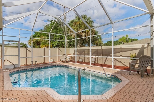 property at 247 SE 45th St