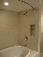 750 NE Spanish River Blvd in Boca Raton, FL - Building Photo - Building Photo