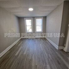 305 Anthony St in Pittsburgh, PA - Foto de edificio - Building Photo