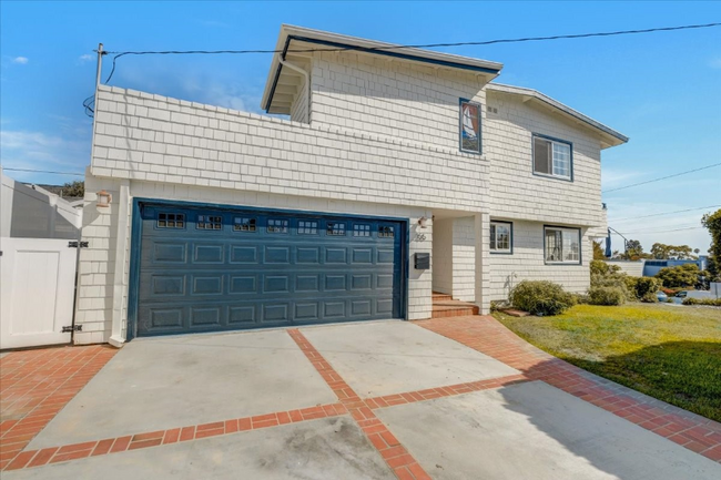 155 Trafalgar Ln in San Clemente, CA - Foto de edificio - Building Photo