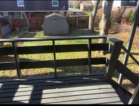 6332 Norburn Way, Unit Right in Lansing, MI - Foto de edificio - Building Photo