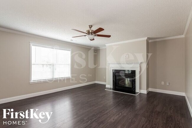 3134 Crisp Wood Ln in Charlotte, NC - Building Photo - Building Photo