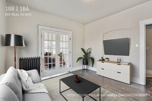 718 N Grant St in Denver, CO - Building Photo